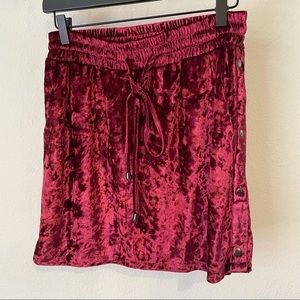 BSBW crushed velvet skit